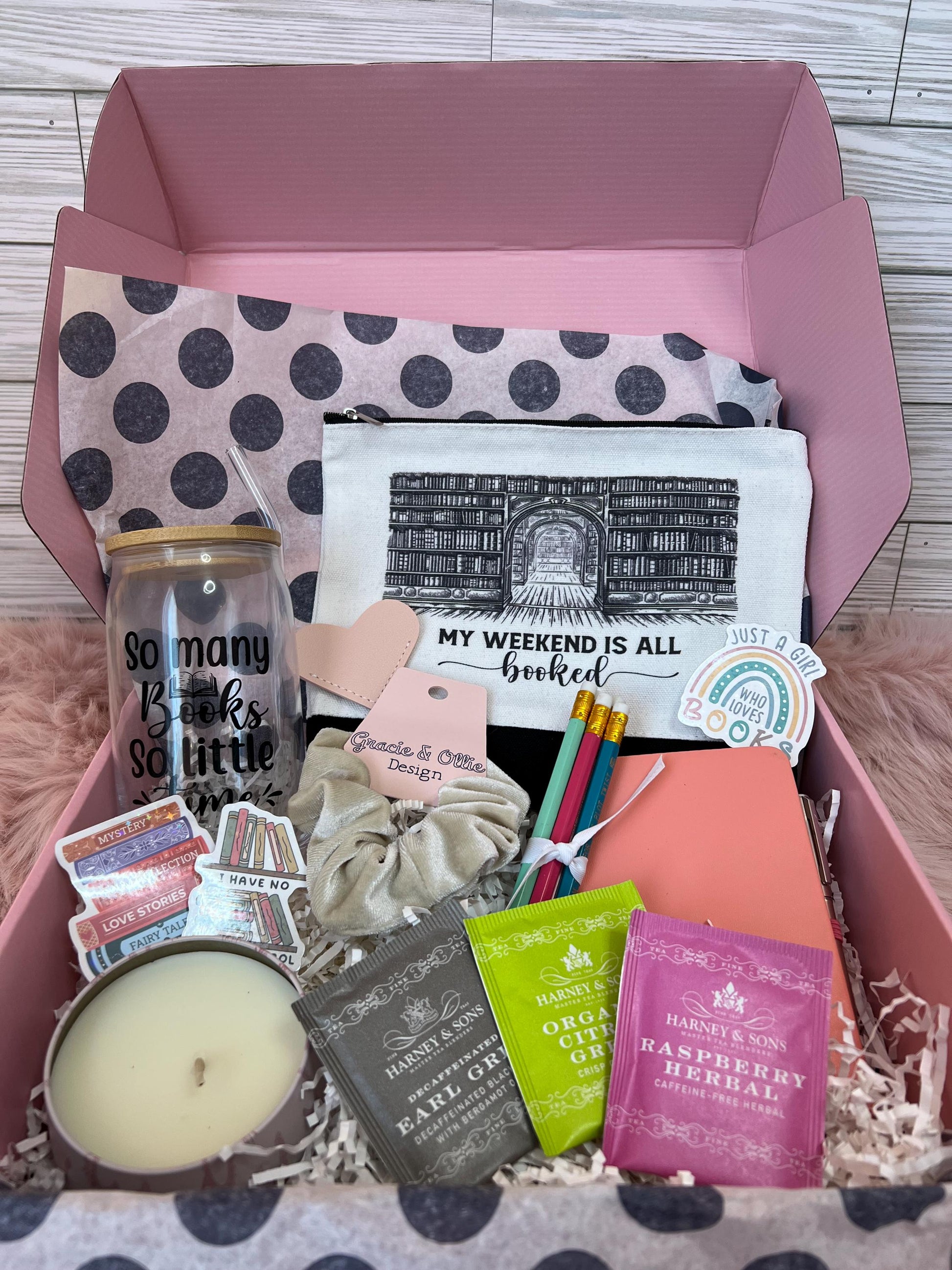 Book Lover Gift Box: Vanilla Candle, Tea, Notebook & More