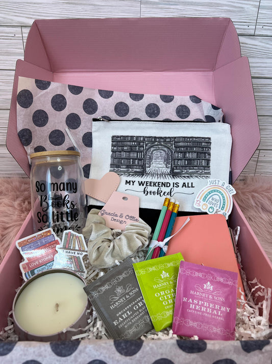 Book Lover Gift Box: Vanilla Candle, Tea, Notebook & More