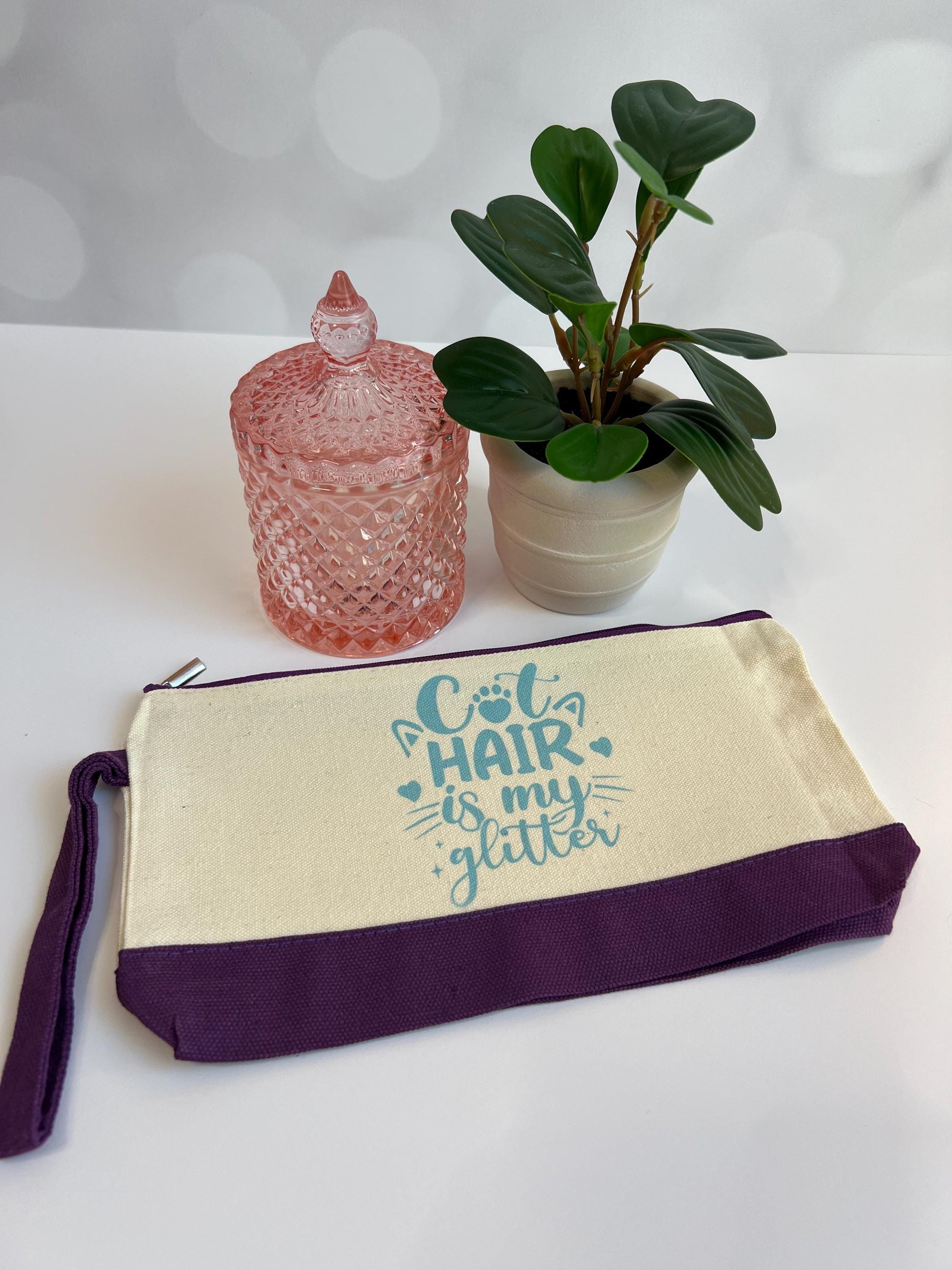 Cat Lover Makeup Bag: "Cat Hair is my Glitter" Wristlet