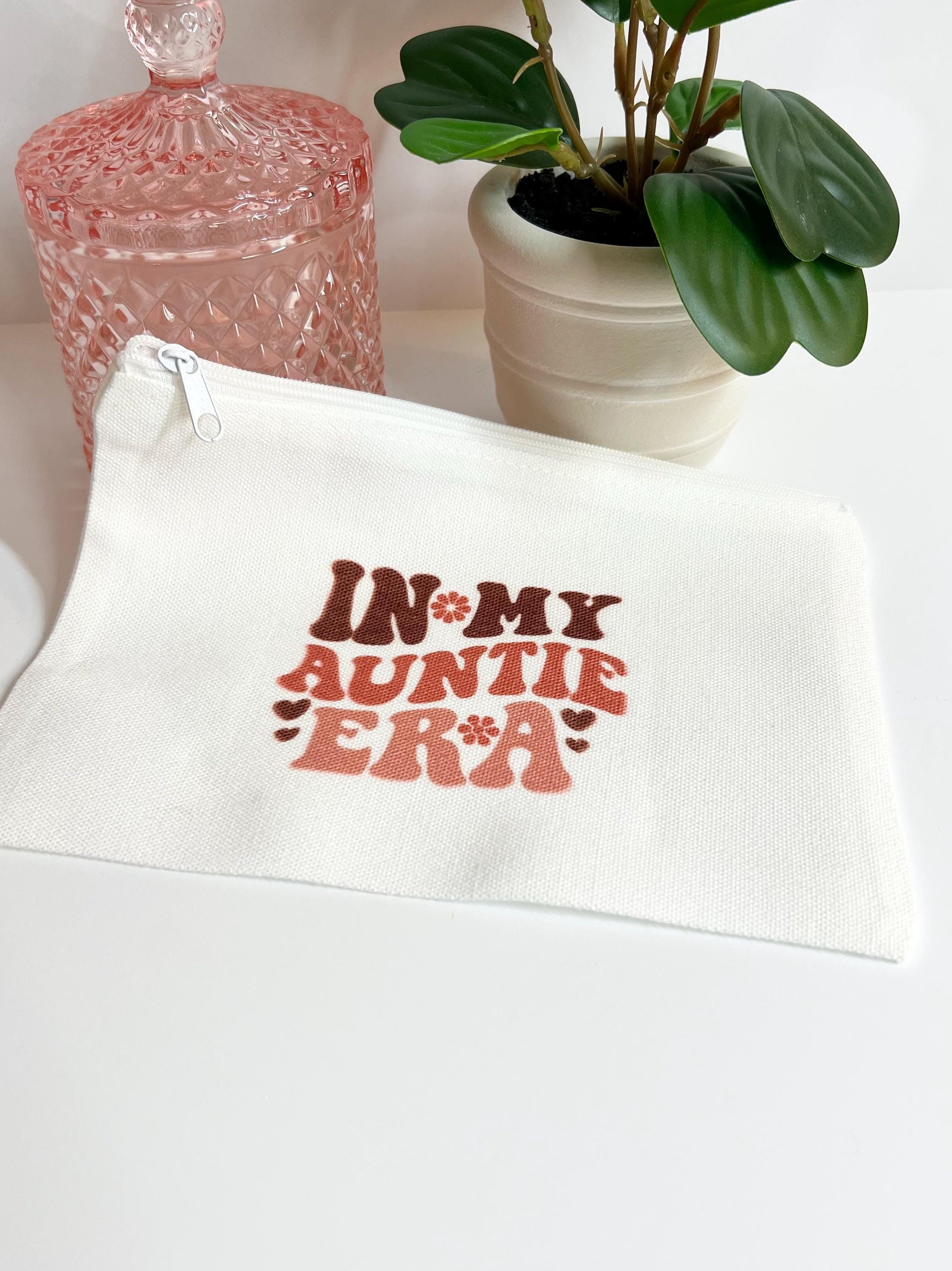 Beautiful Make-up Bag, Cosmetic Bag, Cruise Bag, Cute Bag, Vacation, Wristlet